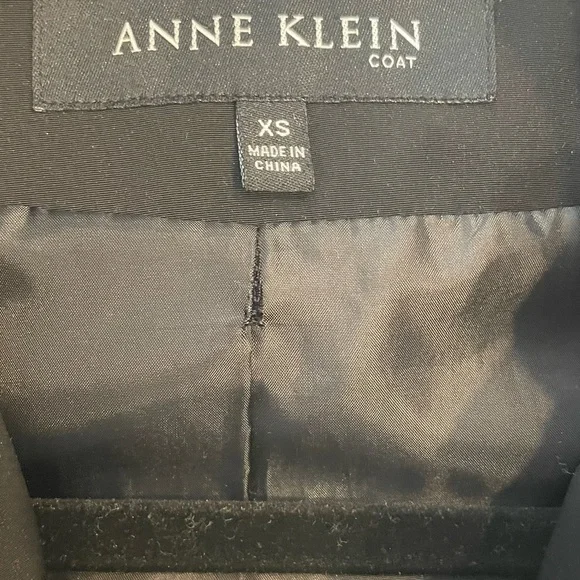 Anne Klein Black Coat/Raincoat with Hood - Picture 4 of 4
